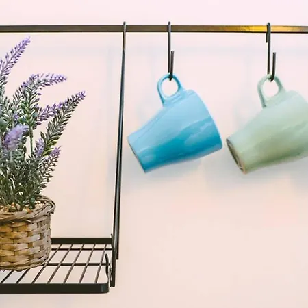 Cozy Studio For Families+ultra Clean+netflix דירה *