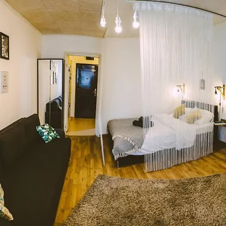 Cozy Studio For Families+ultra Clean+netflix דירה קלוז'-נאפוקה