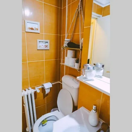 דירה Cozy Studio For Families+ultra Clean+netflix קלוז'-נאפוקה